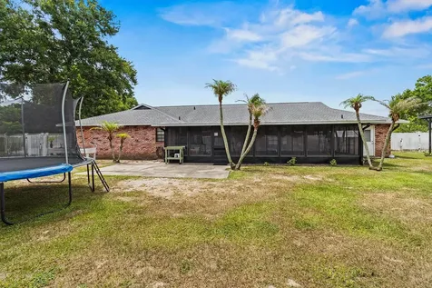2018 High Glen Court N. Lakeland FL 33813