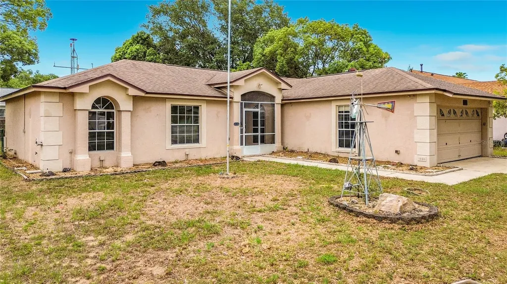 2236 Kiwi Trail Clermont FL 34714