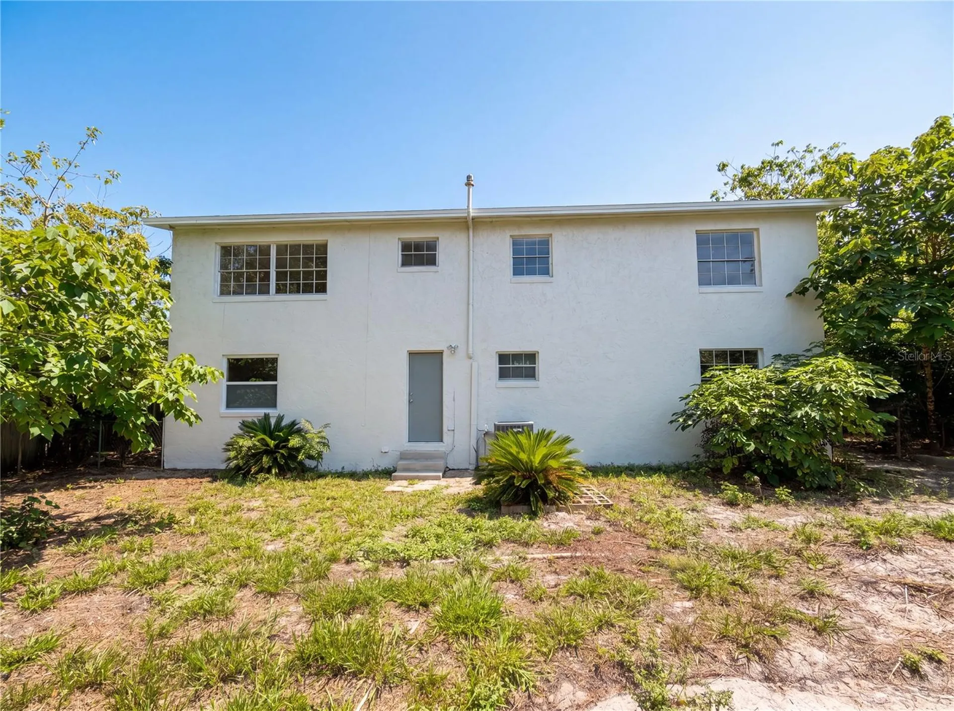 333 E Chelsea Street Deland FL 32724