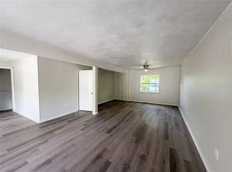 333 E Chelsea Street Deland FL 32724