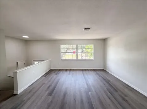 333 E Chelsea Street Deland FL 32724