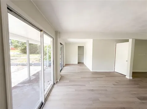 333 E Chelsea Street Deland FL 32724