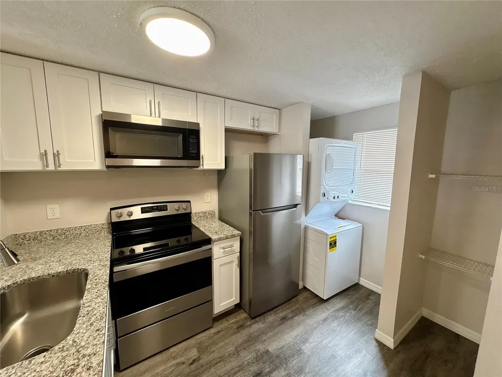 304 57th Avenue Drive E Bradenton FL 34203
