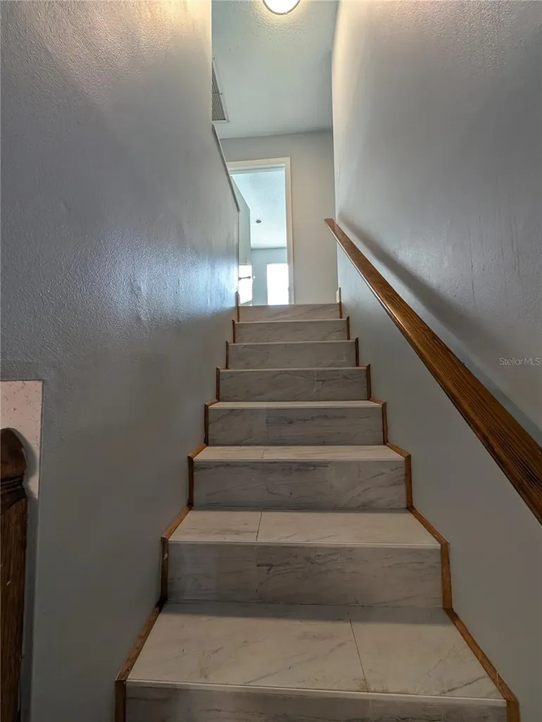 4107 Hudson Way Tampa FL 33618