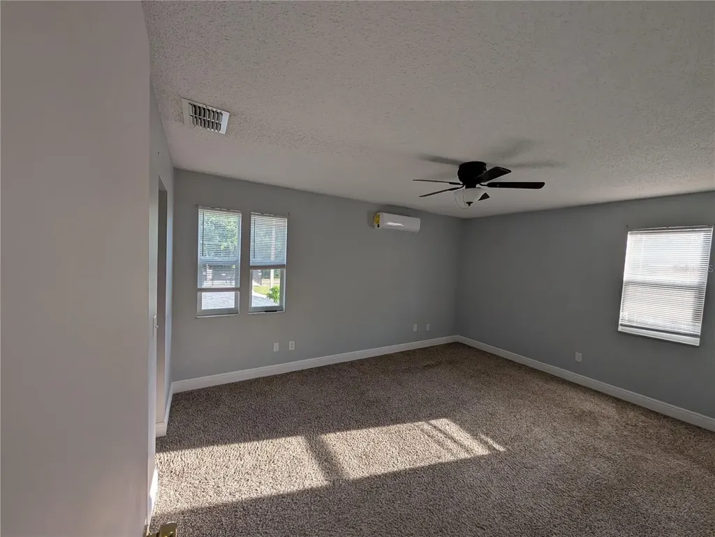 4107 Hudson Way Tampa FL 33618