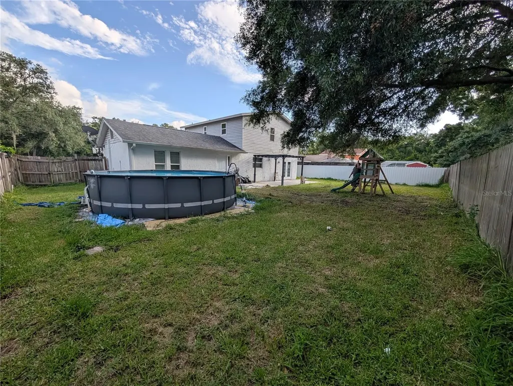 4107 Hudson Way Tampa FL 33618