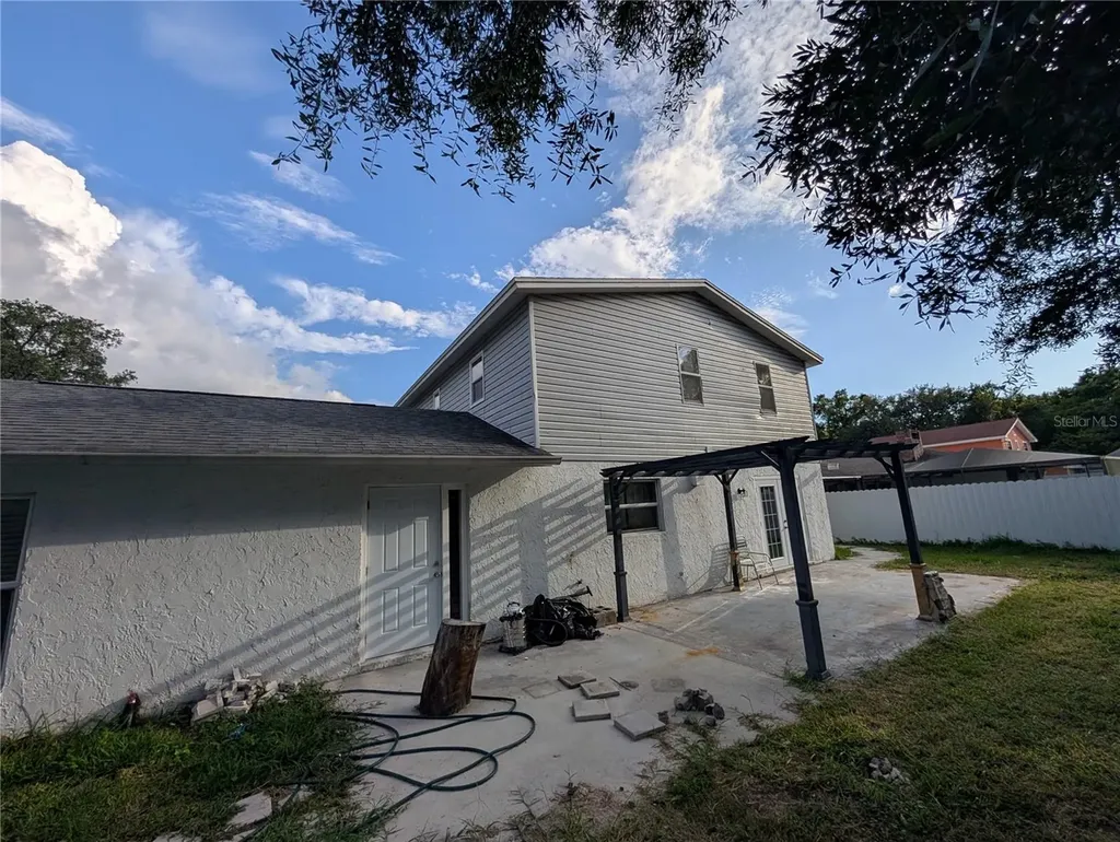 4107 Hudson Way Tampa FL 33618