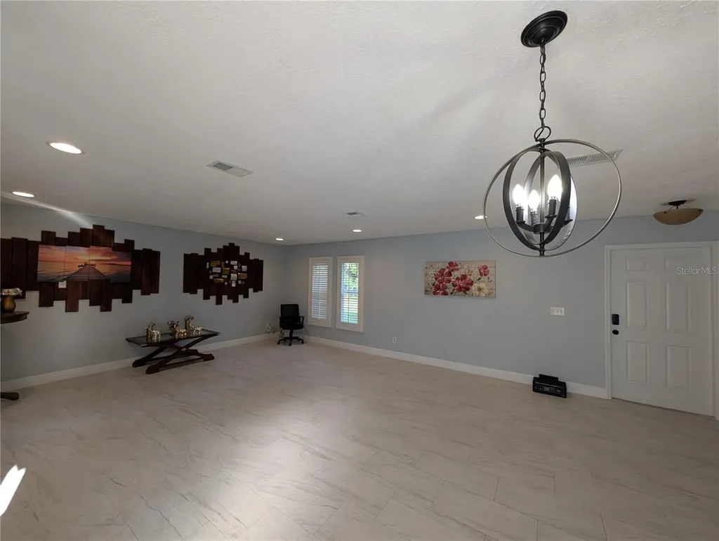 4107 Hudson Way Tampa FL 33618