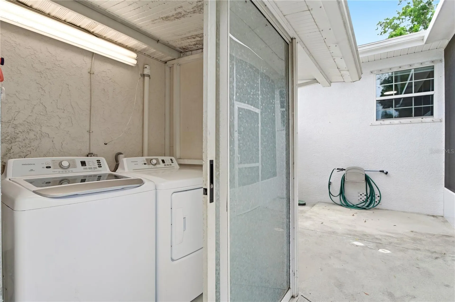 2710 16th Avenue N St Petersburg FL 33713