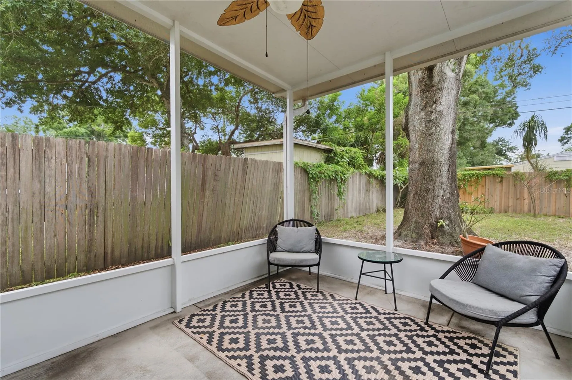 2710 16th Avenue N St Petersburg FL 33713