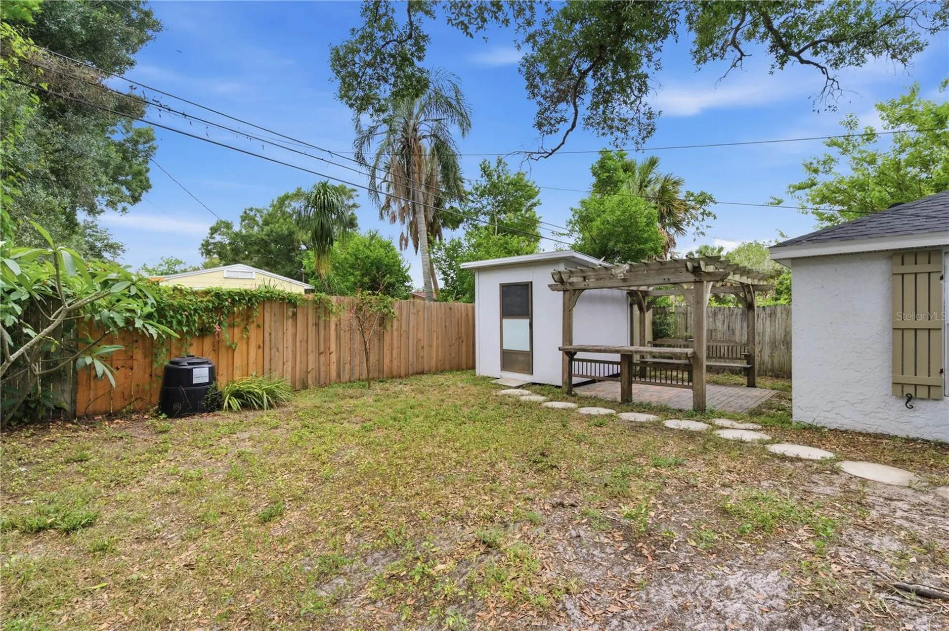 2710 16th Avenue N St Petersburg FL 33713