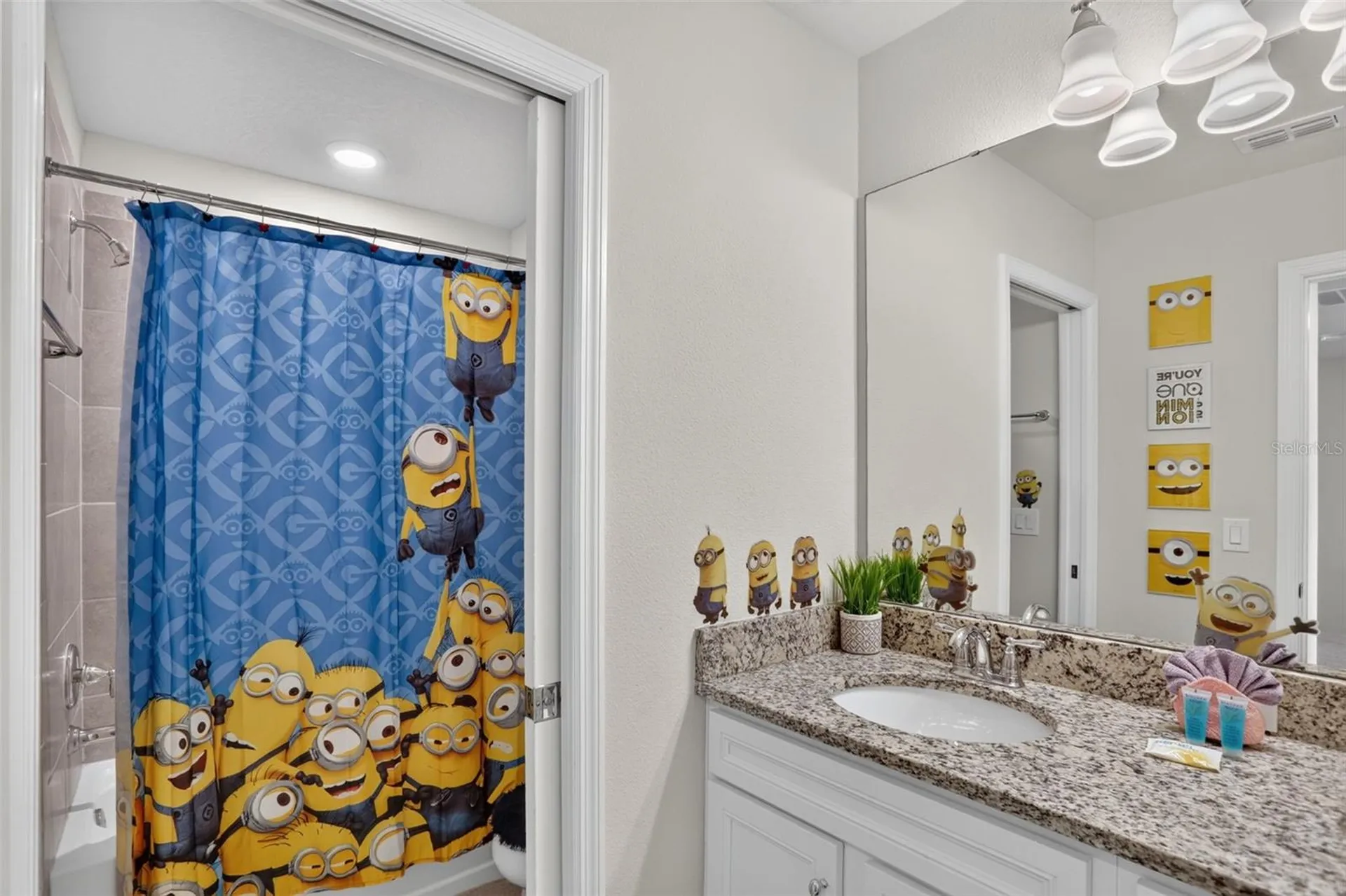 7573 Oak Spring Lane Davenport FL 33837