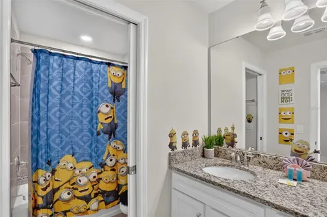 7573 Oak Spring Lane Davenport FL 33837
