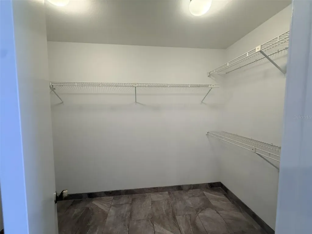 18306 Felspar Way Tampa FL 33647