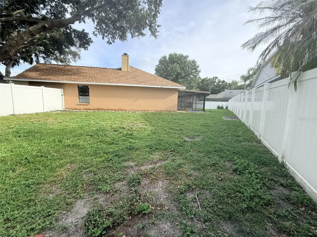 18306 Felspar Way Tampa FL 33647