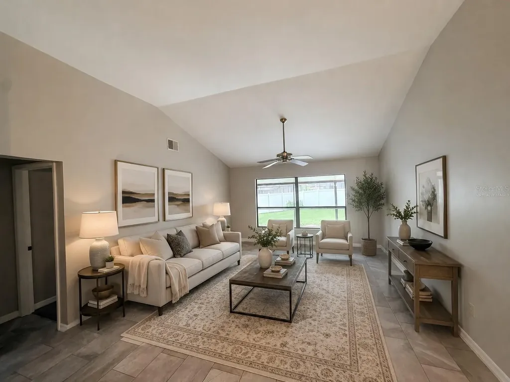 18306 Felspar Way Tampa FL 33647