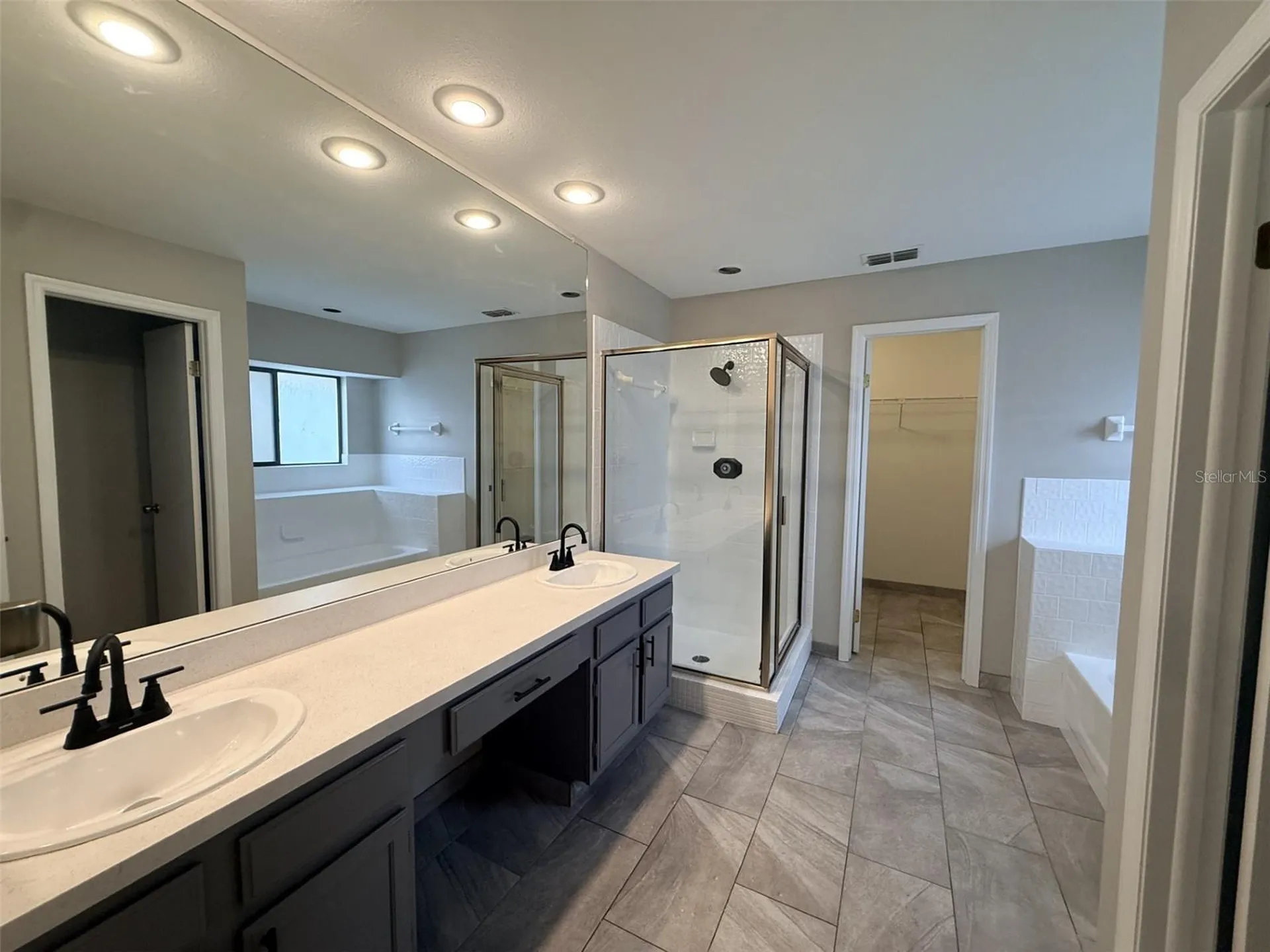 18306 Felspar Way Tampa FL 33647