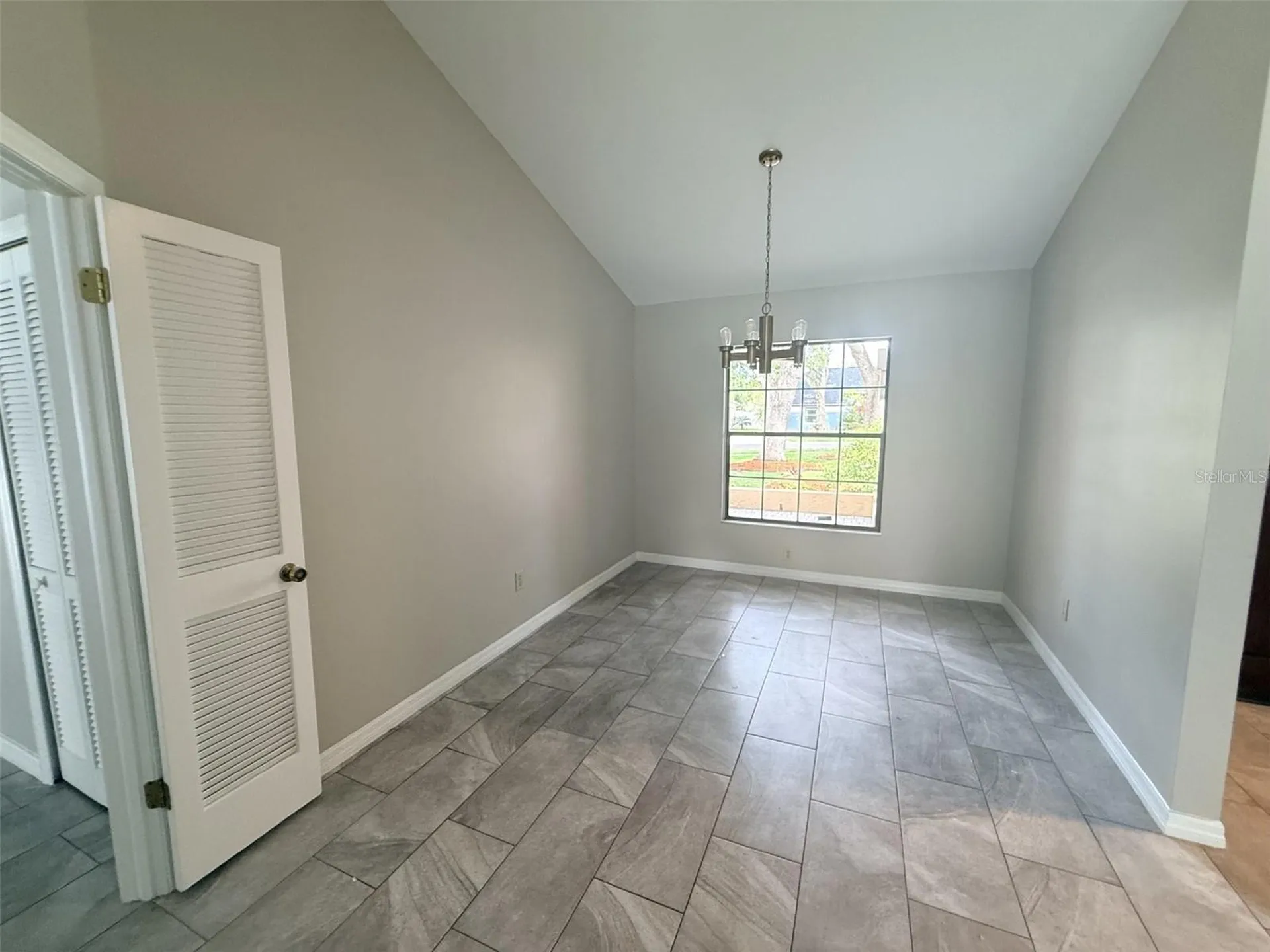 18306 Felspar Way Tampa FL 33647