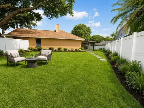 18306 Felspar Way Tampa FL 33647