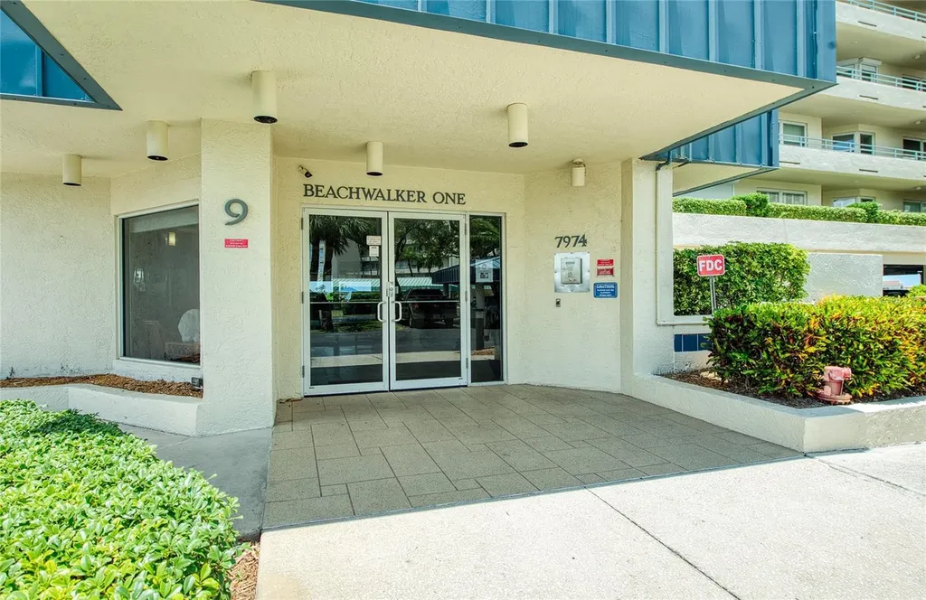 7974 Sailboat Key Boulevard S South Pasadena FL 33707