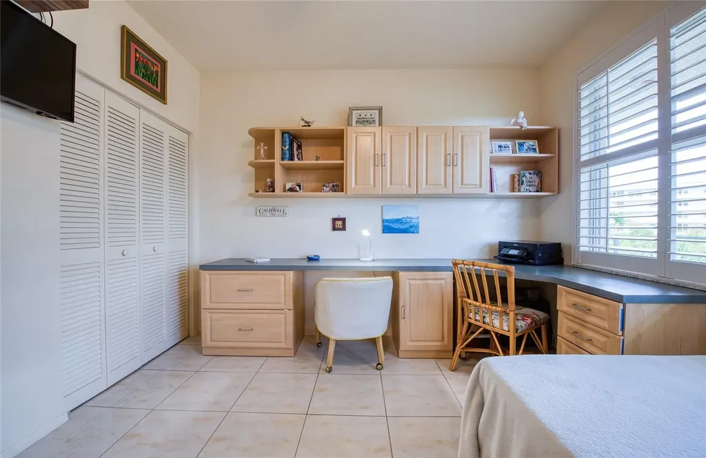 7974 Sailboat Key Boulevard S South Pasadena FL 33707