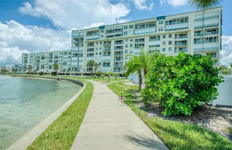 7974 Sailboat Key Boulevard S South Pasadena FL 33707