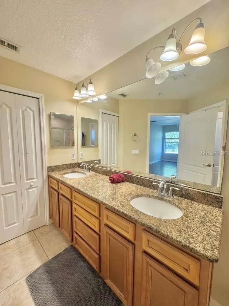 1122 Priory Circle Winter Garden FL 34787