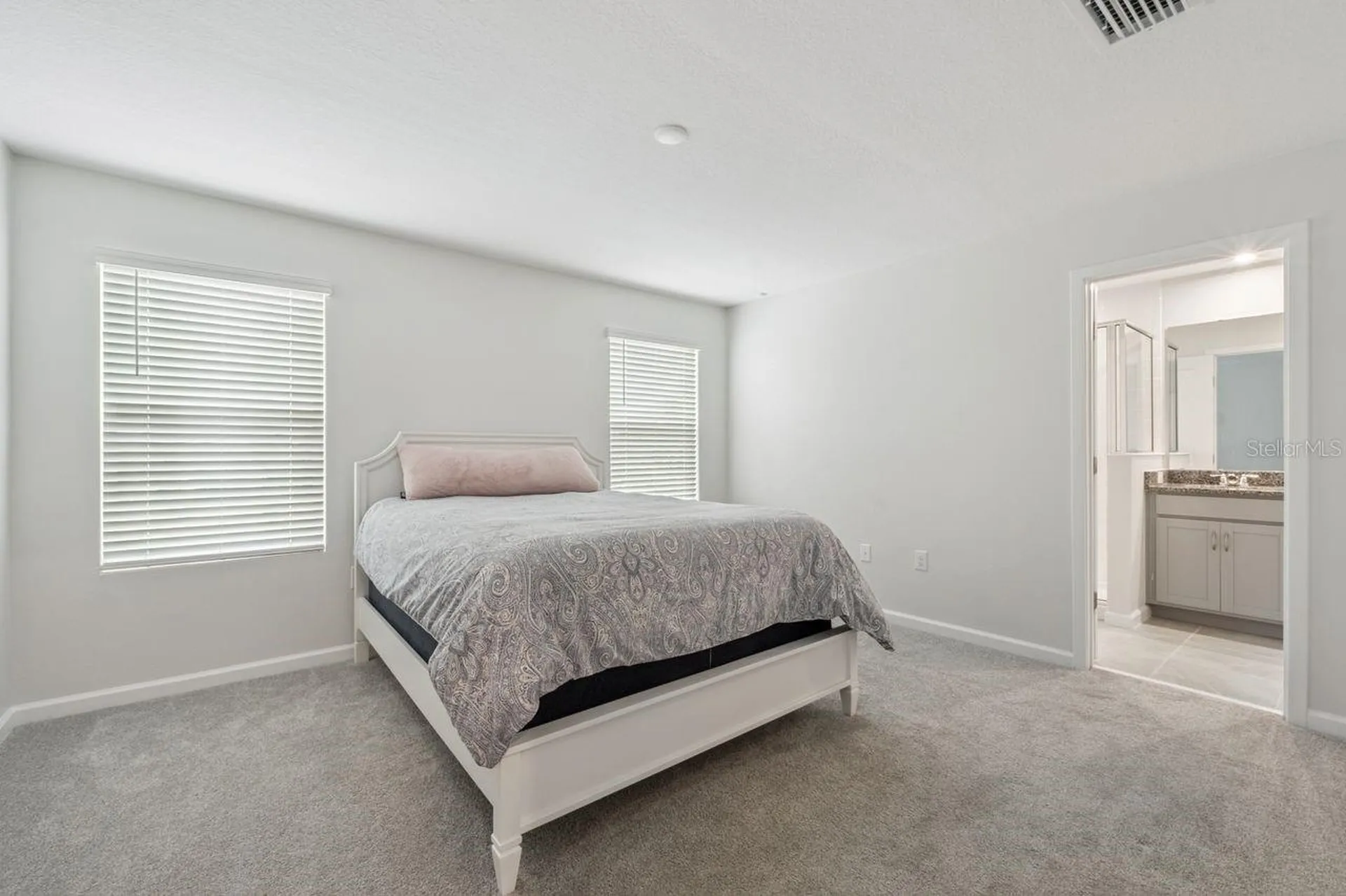 3136 Gardenia Reserve Street Apopka FL 32712