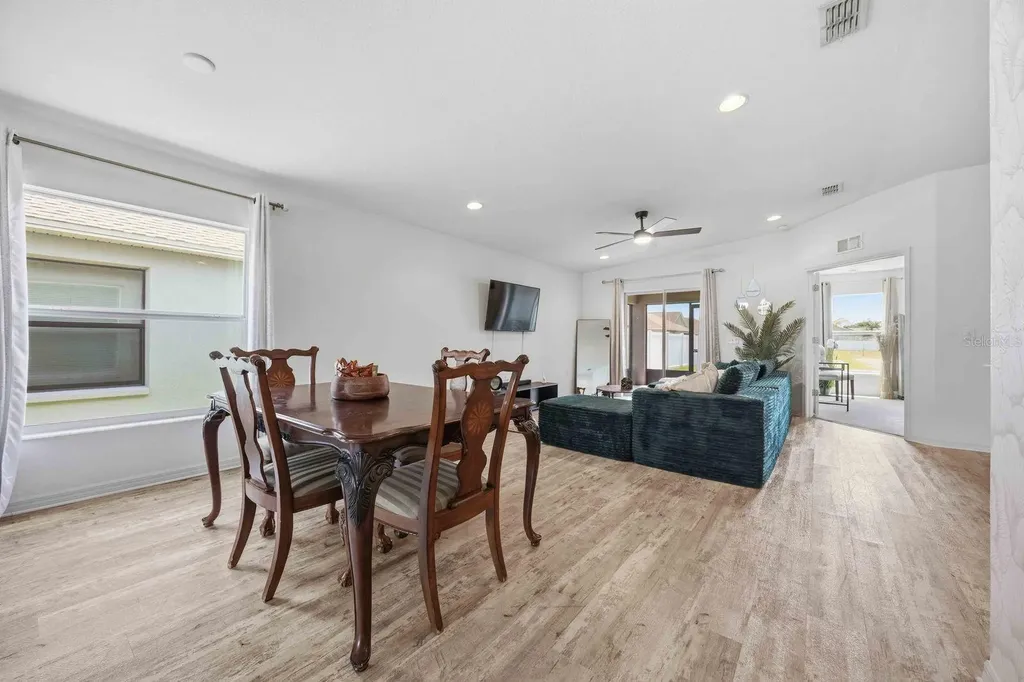 8256 Campbell Crossing Circle Lakeland FL 33810