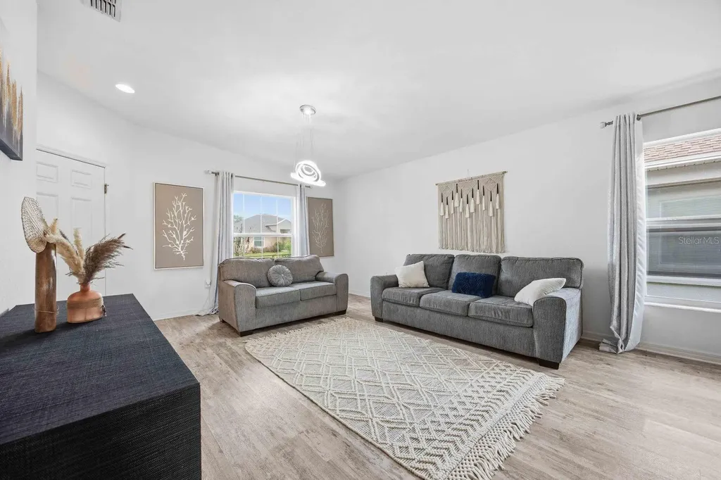 8256 Campbell Crossing Circle Lakeland FL 33810