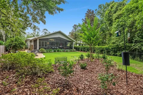 1810 NW 17th Lane Gainesville FL 32605