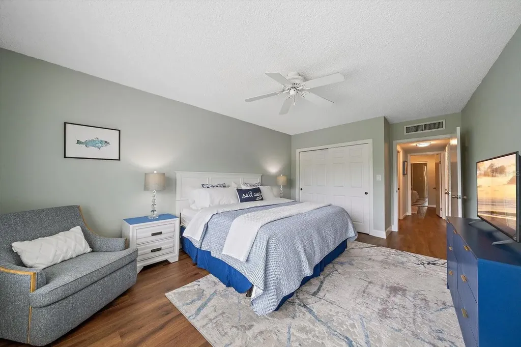 100 Sands Point Road Longboat Key FL 34228