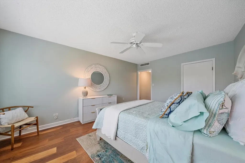100 Sands Point Road Longboat Key FL 34228