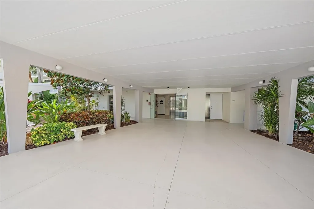 100 Sands Point Road Longboat Key FL 34228