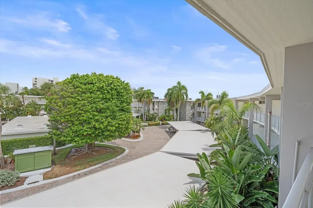 100 Sands Point Road Longboat Key FL 34228