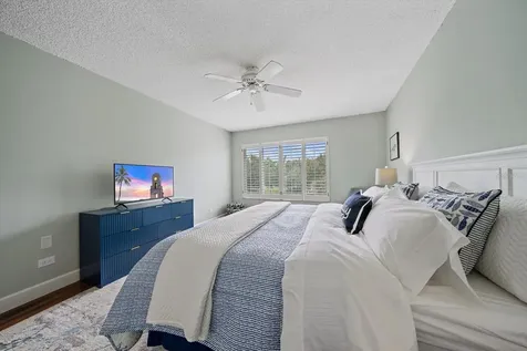 100 Sands Point Road Longboat Key FL 34228