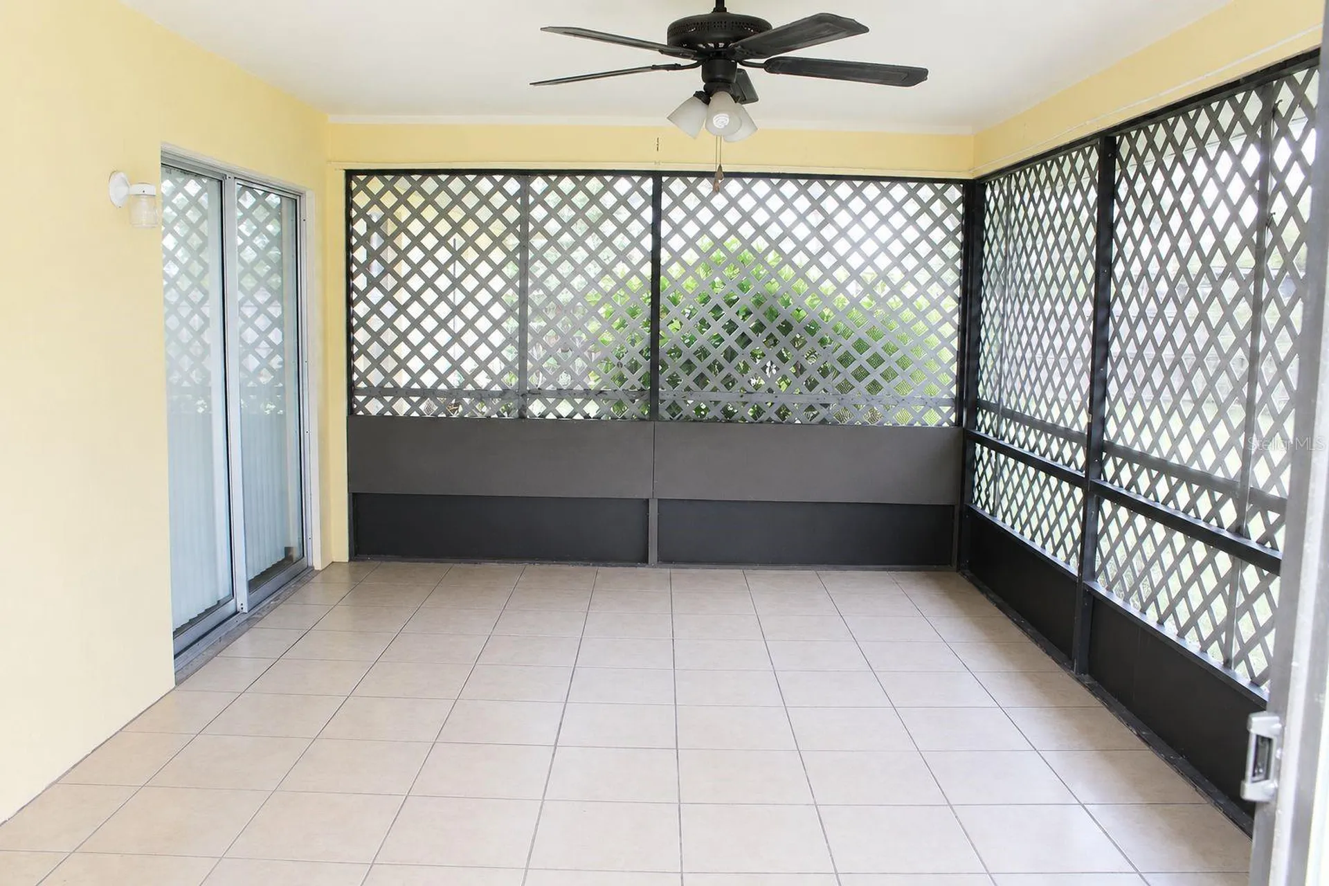 2203 India Boulevard Deltona FL 32738