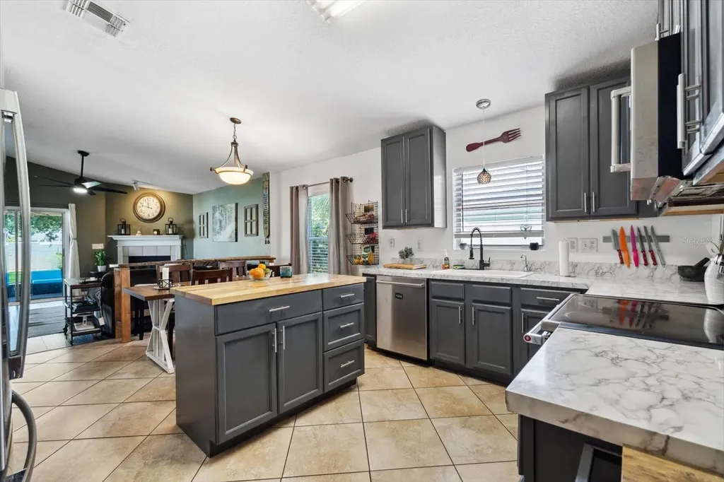 24 Riviera Estates Court Palm Coast FL 32164