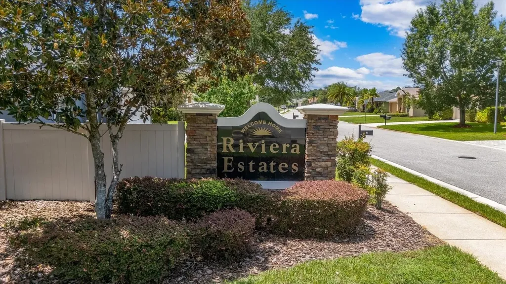 24 Riviera Estates Court Palm Coast FL 32164