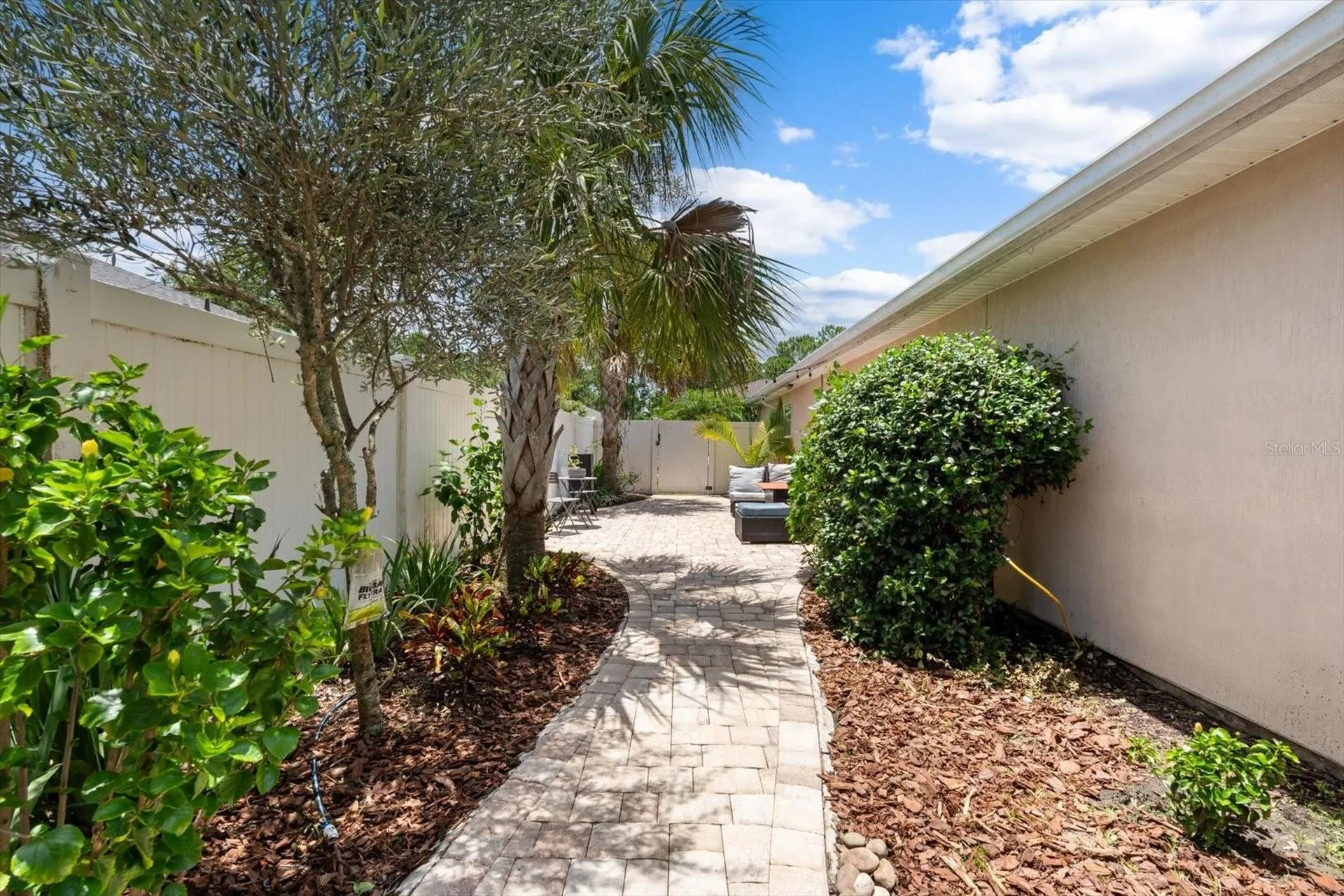 24 Riviera Estates Court Palm Coast FL 32164