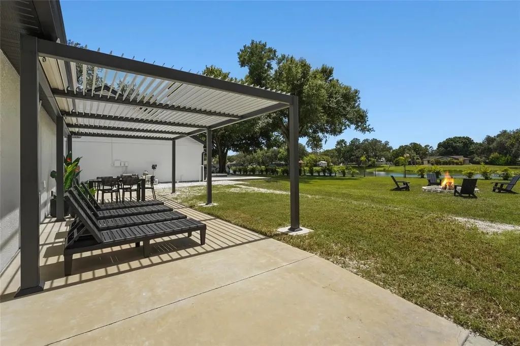 906 136th Street E Bradenton FL 34212