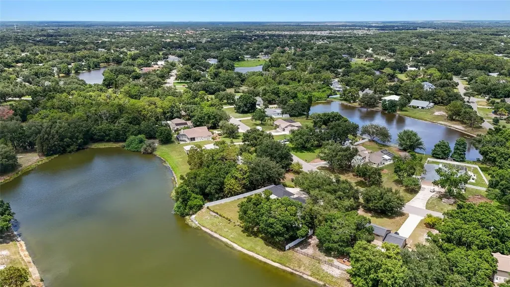906 136th Street E Bradenton FL 34212
