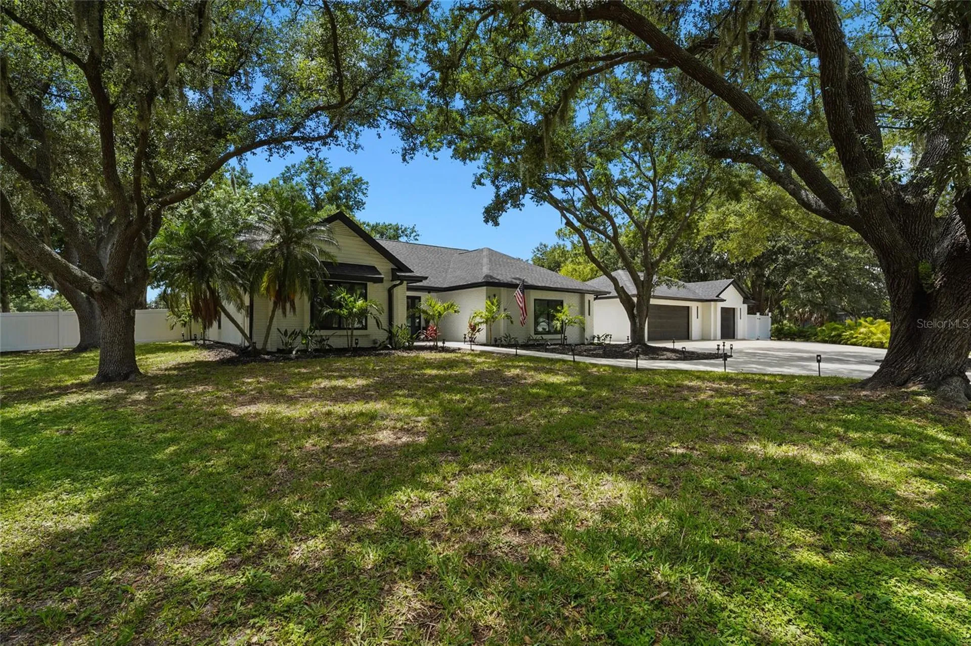 906 136th Street E Bradenton FL 34212