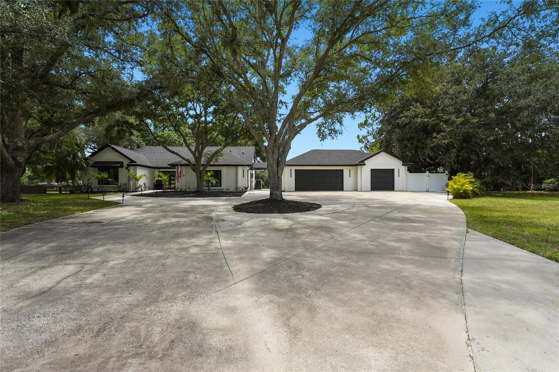 906 136th Street E Bradenton FL 34212