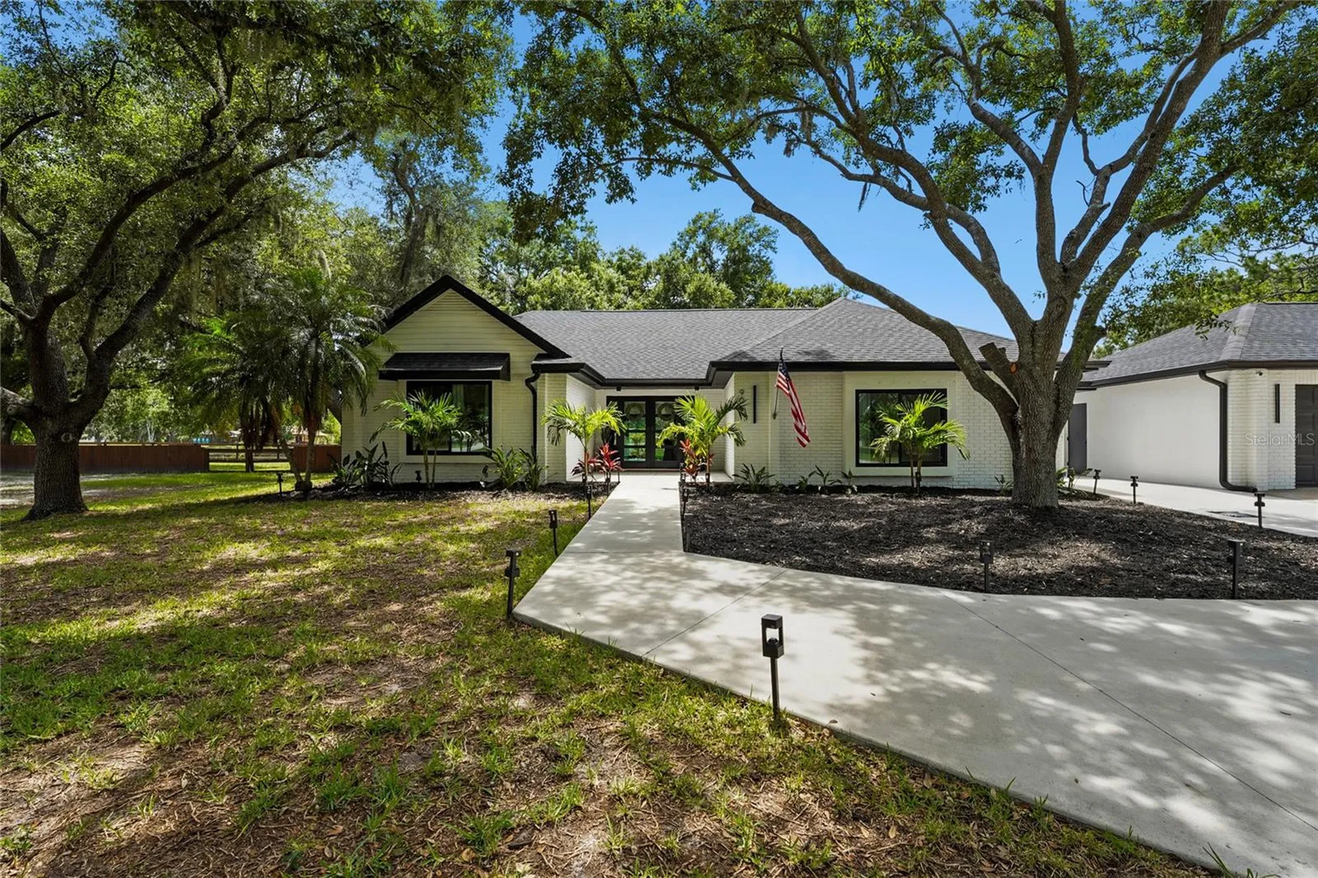 906 136th Street E Bradenton FL 34212
