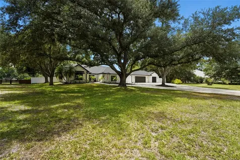 906 136th Street E Bradenton FL 34212