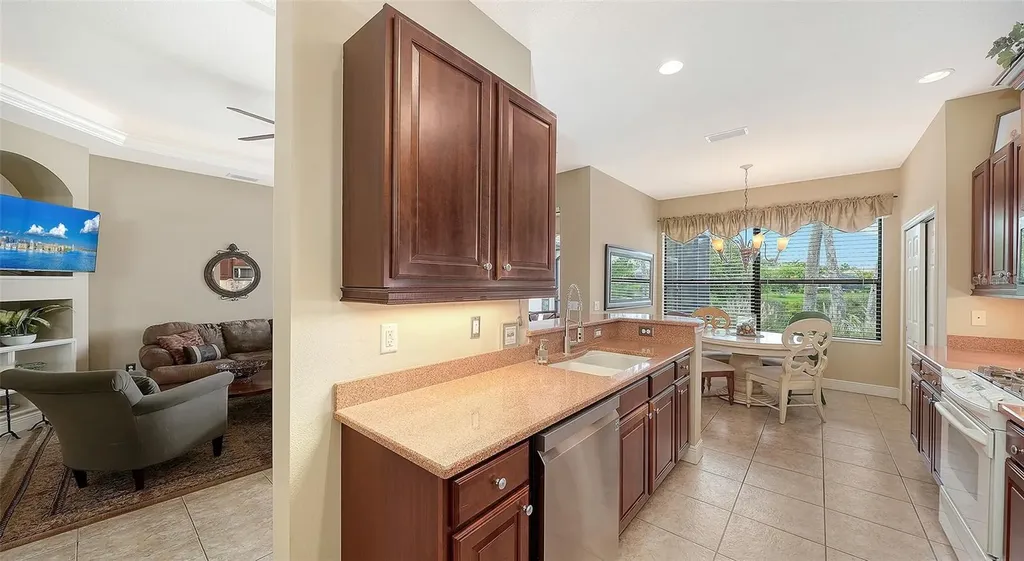 557 Crane Prairie Way Osprey FL 34229
