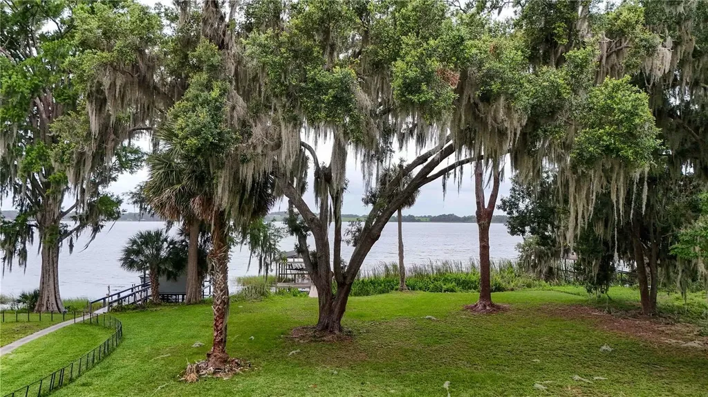 5616 Trimble Park Road Mount Dora FL 32757