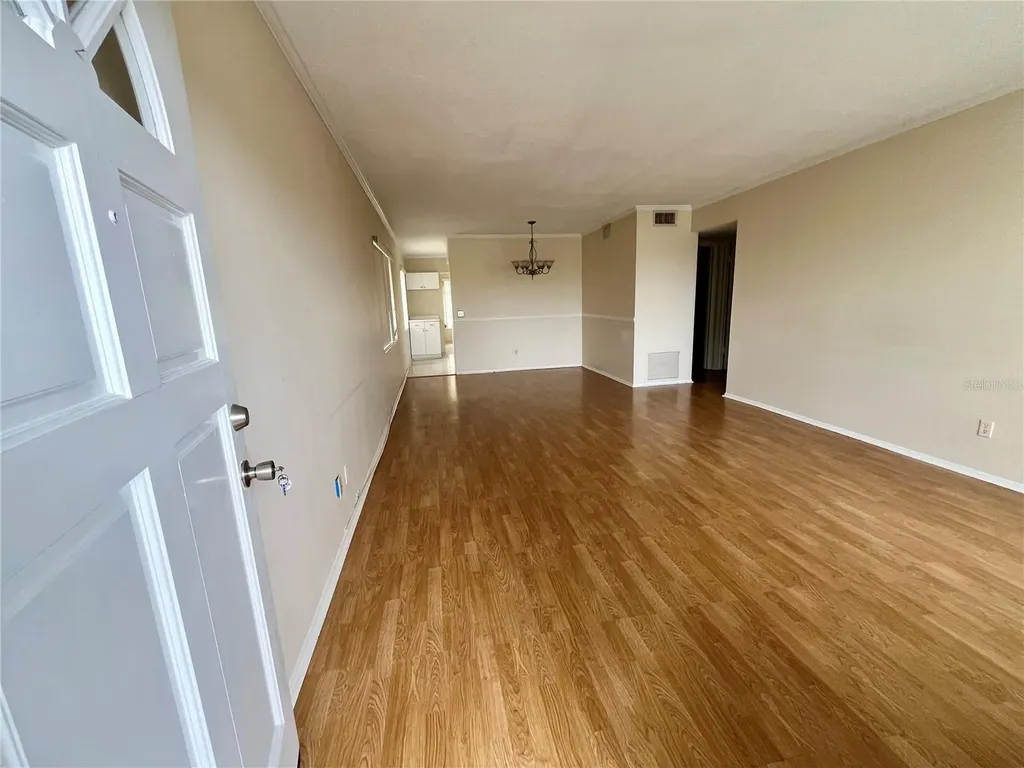 2042 Australia Way W Clearwater FL 33763