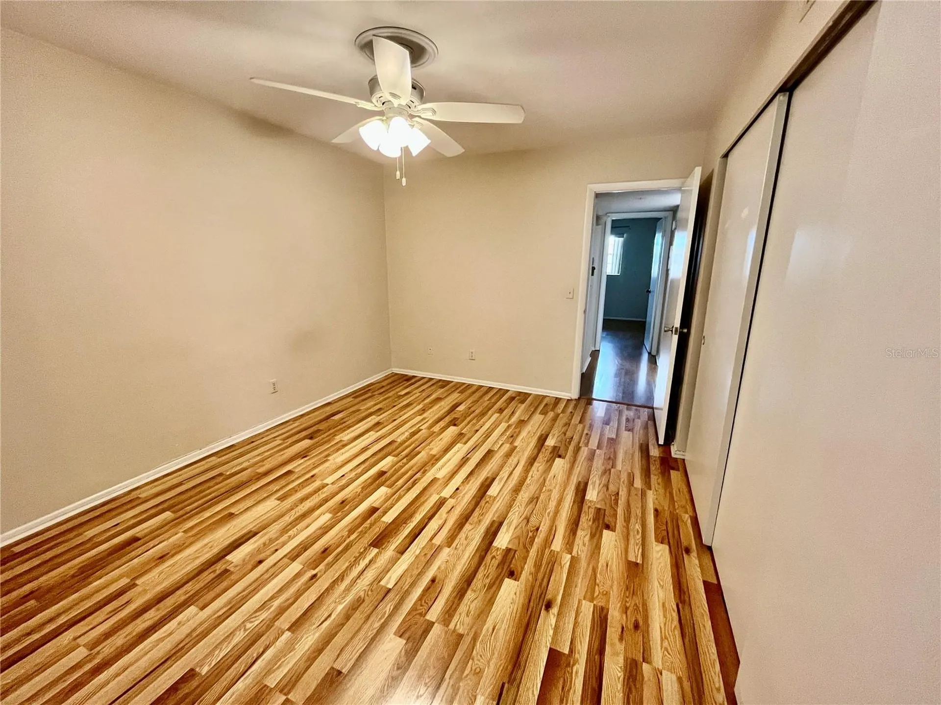 2042 Australia Way W Clearwater FL 33763
